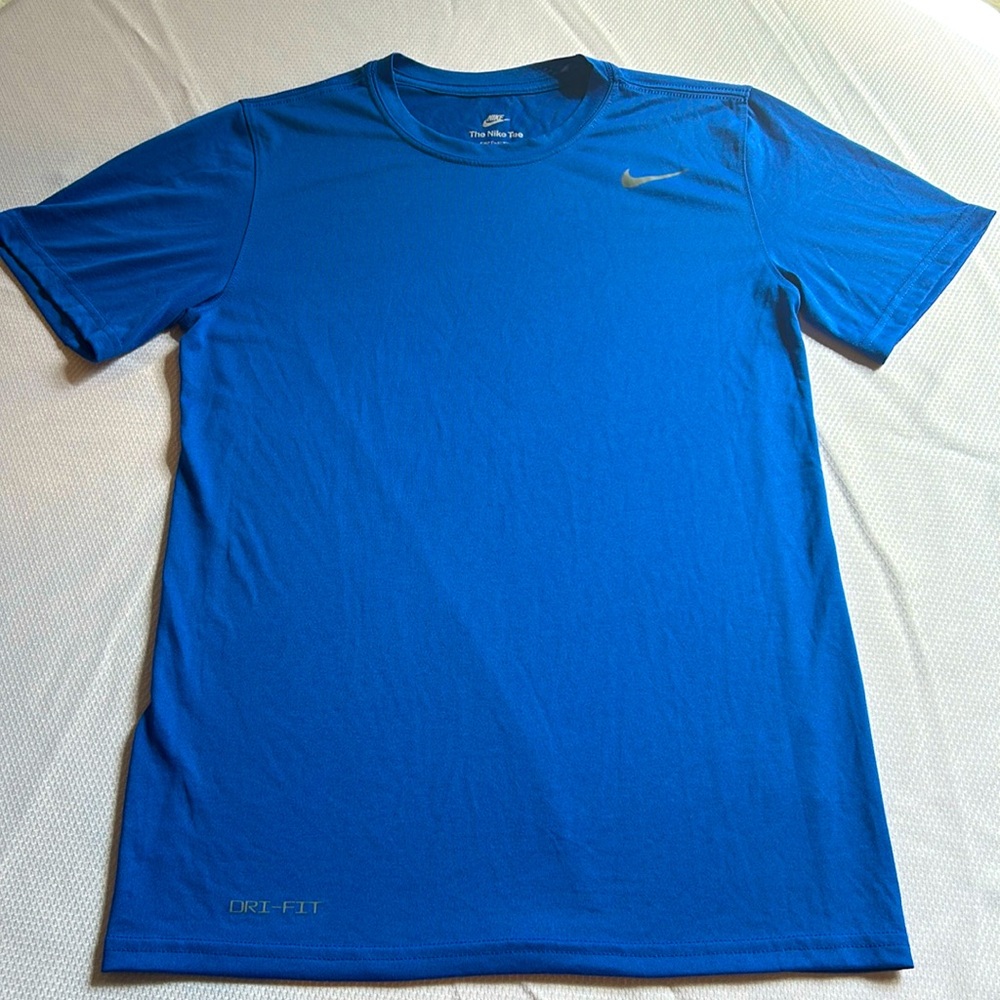 Men’s Nike Dri-fit Tee